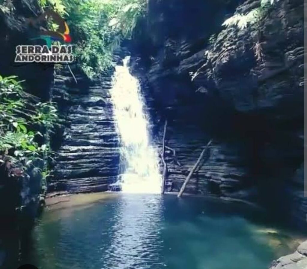 Trilhas no Parque Estadual da Serra das Andorinhas atraem dezenas de aventureiros