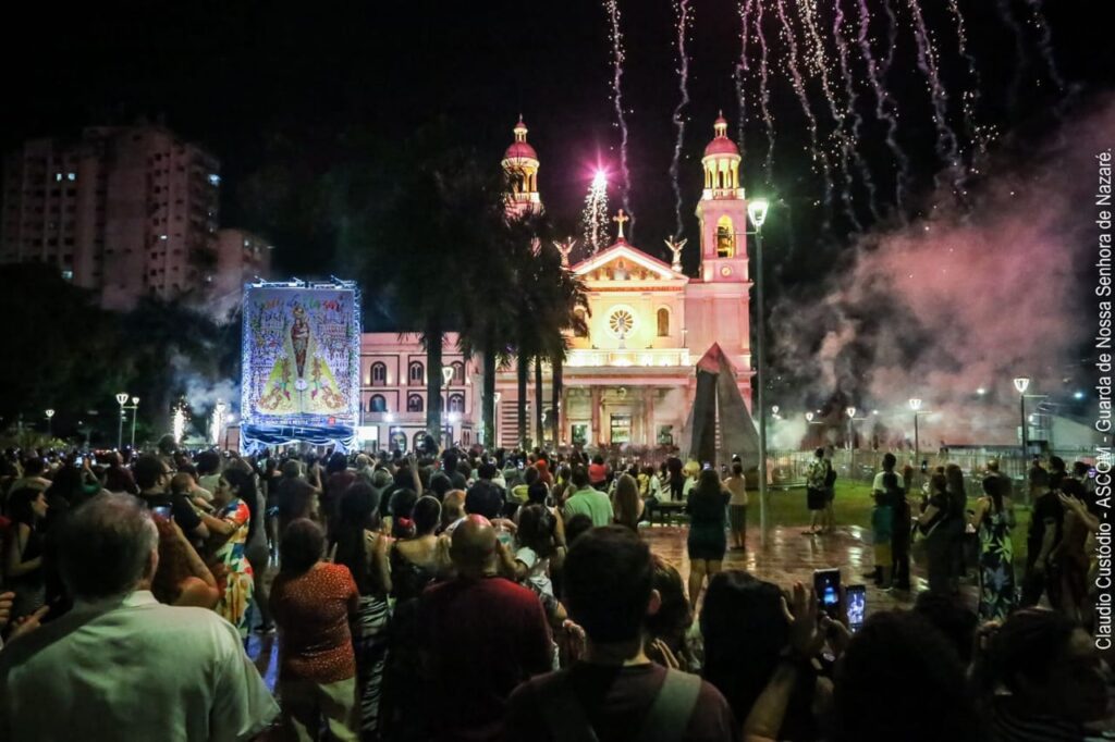 Diretoria da Festa de Nazaré lança o cartaz do Círio 2024 após a coroação de Nossa Senhora, na Basílica, amanhã