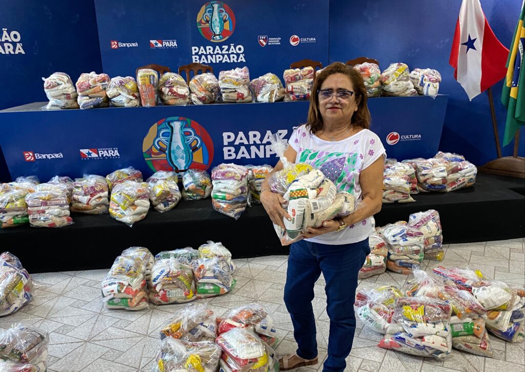 FPF realiza doação de cestas de alimentos a instituições de caridade