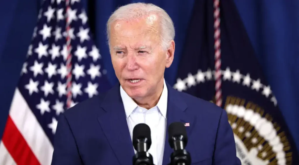 Joe Biden desiste de continuar concorrendo à reeleição nos EUA