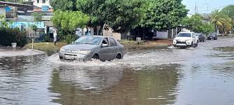 Vídeo – Tempestade relâmpago assusta moradores de Macapá, capital do Amapá