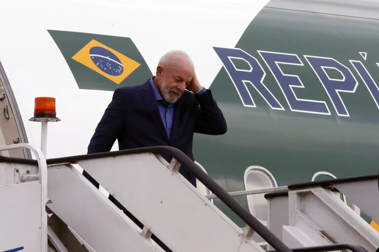 Novo avião de Lula custa R$ 1,5 bi e pode demorar 1 ano e meio