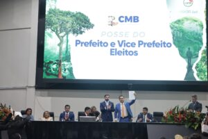 Prefeito Igor Normando e vice, Cássio Andrade, empossados na sede da Alepa