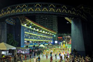 Em clima de folia, começa, a partir de amanhã, o desfile oficial das escolas de samba em Belém